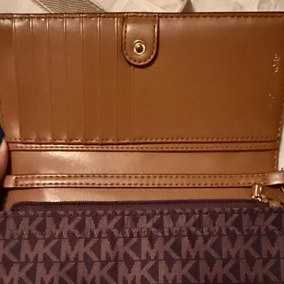 Michael Kors Logo Crossbody in Brown and Tan - Picture 2 of 3